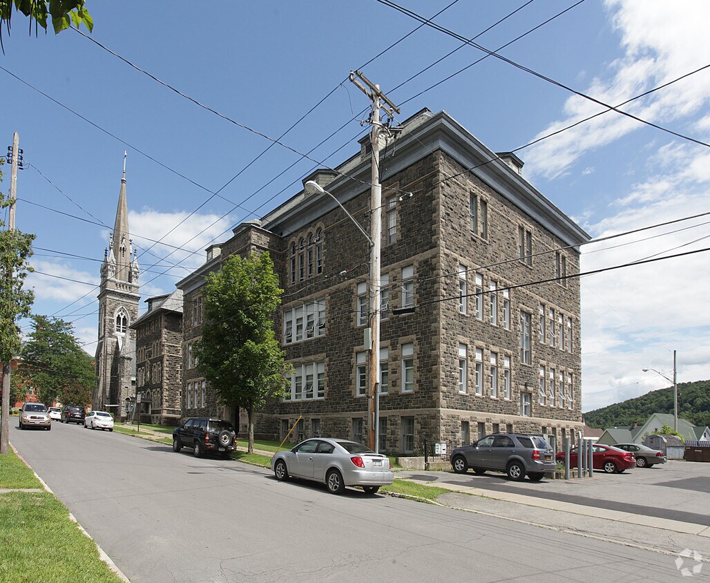 Academy Apartments Little Falls, NY