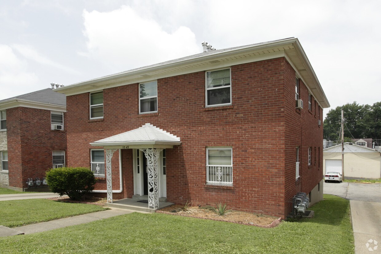 1049 Parkway Dr, Louisville, KY 40217 Apartments Louisville, KY