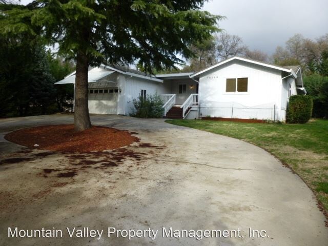 Primary Photo - 3 br, 2 bath House - 15098 Woodland Loop