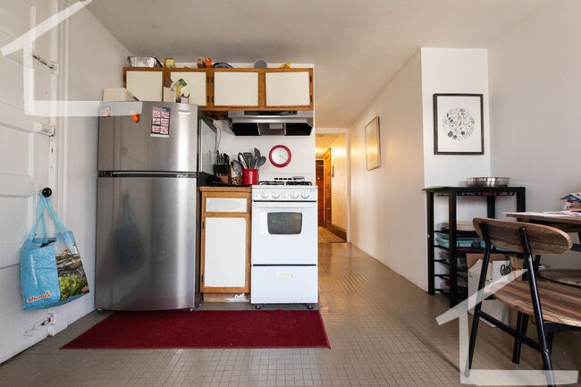 Foto del edificio - HOT ALLSTON LISTING!!!!