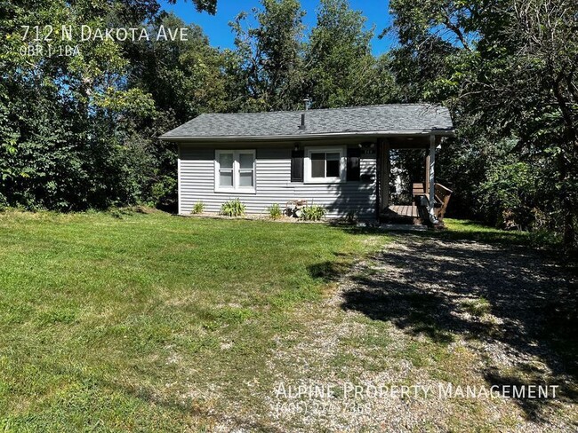 Building Photo - Studio Home For Rent!!