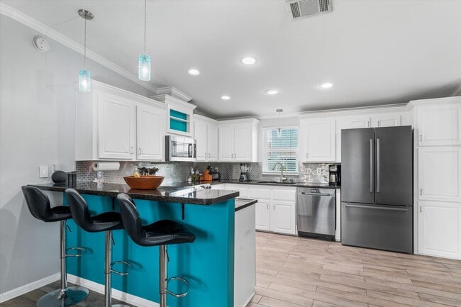 Building Photo - For Rent: 10 Rivera Drive – Your Key West ...
