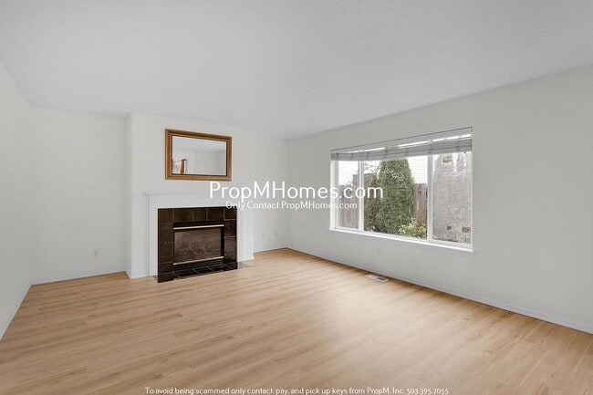 Building Photo - Stunning Bethany Village Charmer with Upda...