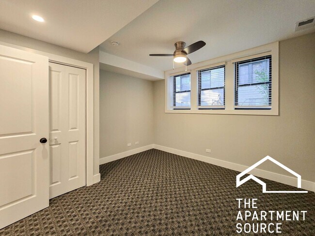 Foto del edificio - 4839 N Wolcott Ave