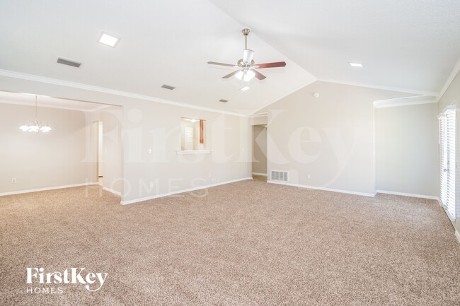 Building Photo - 1746 Cinnamon Dr