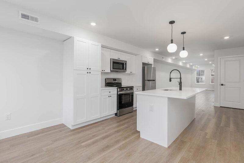 Foto principal - 2057 E Rush St