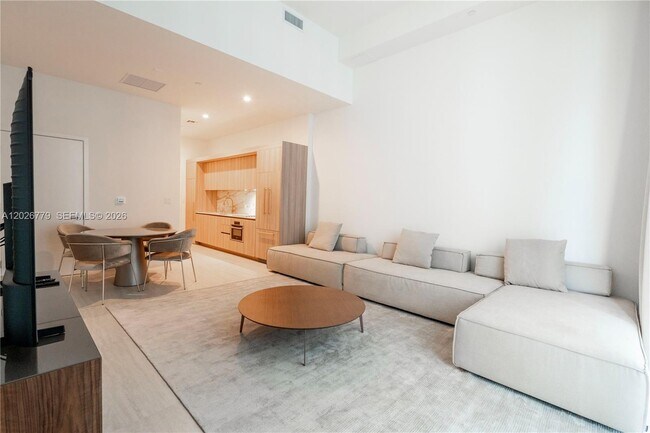 Foto del edificio - 77 SE 5th St
