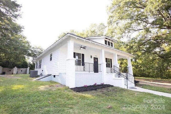 Building Photo - Own a Piece of History: Renovated 1940s Ch...