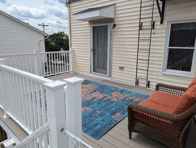 Photo - 37 Myrtle St House