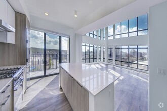 Building Photo - Aster & Links