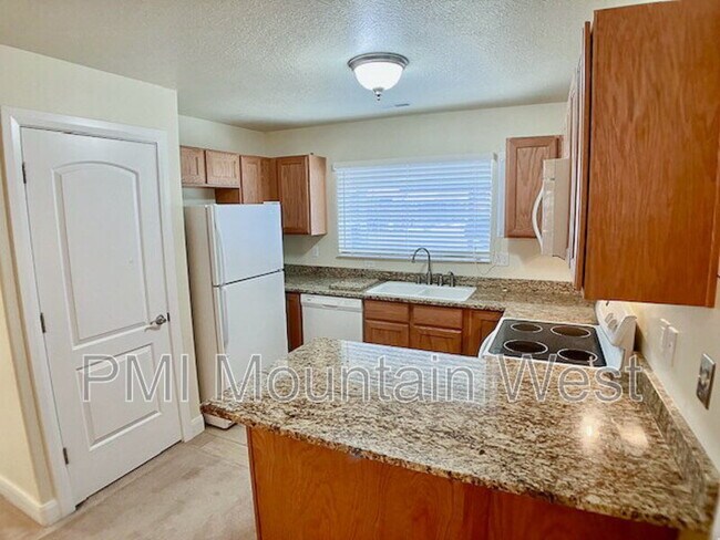 Foto del edificio - 2779 W 5525 S