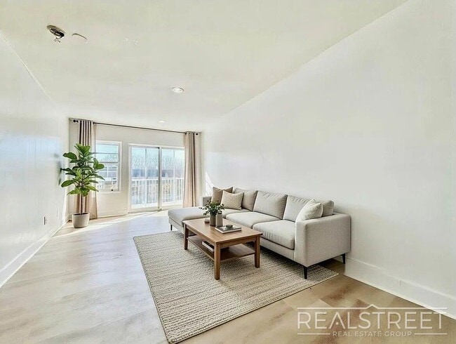 Foto del edificio - Decatur Street