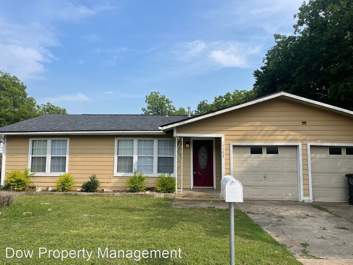 Foto principal - 2 br, 1 bath House - SMC 1103 Williams Ave