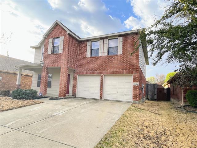 Building Photo - 9209 Warren Dr