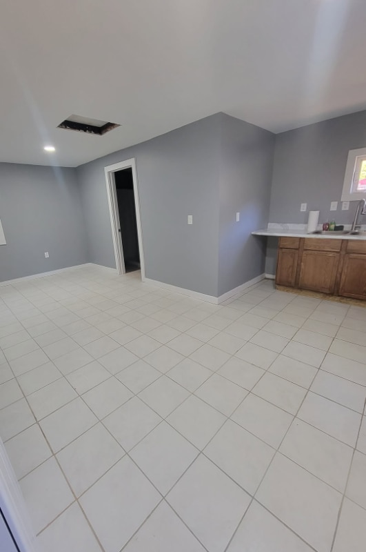 Building Photo - 5335 OH-220