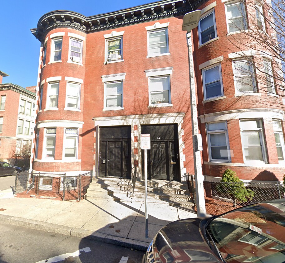 Primary Photo - 62 Fayston St