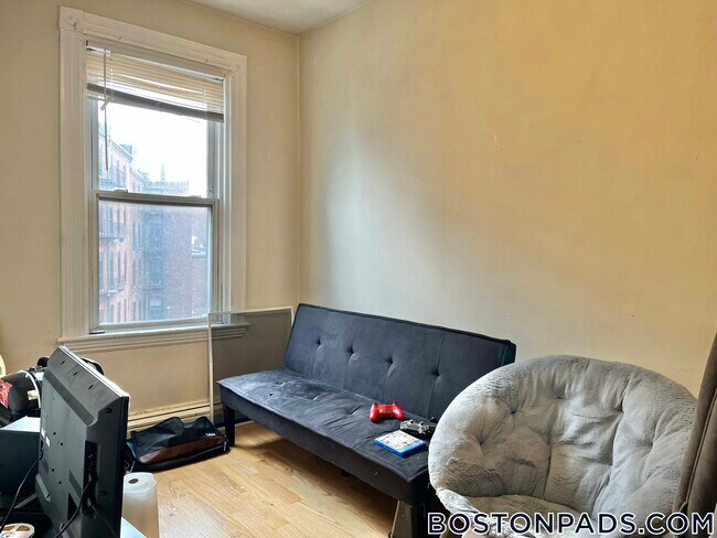 Foto del edificio - 3 Warwick St