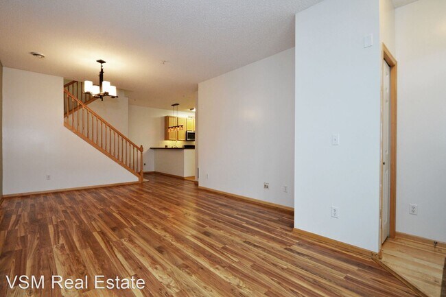 Building Photo - 3 br, 2.5 bath House - 1624 Legacy Pkwy E #7