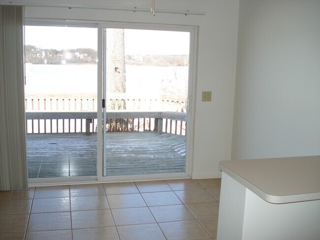 Foto del edificio - 8755 Hilton Rd