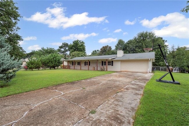 Building Photo - 472 Camden Cir