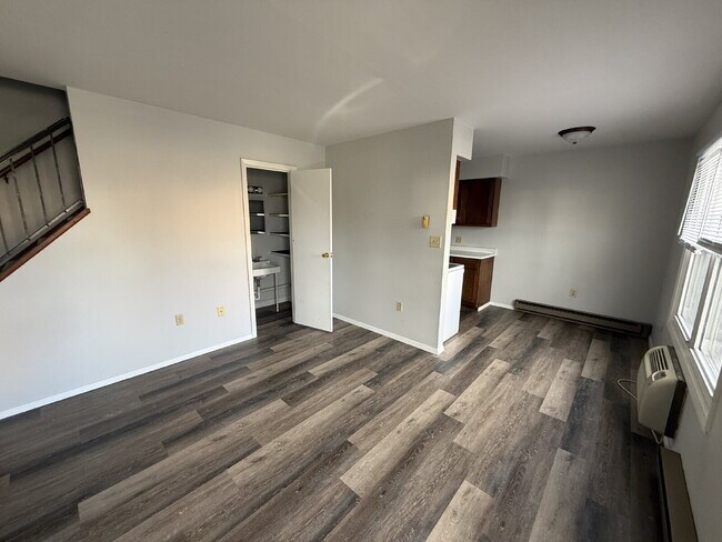 Foto del edificio - 2-Bedroom Gem in Versailles, OH!"