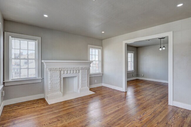 Foto del edificio - 324 NW 24th St