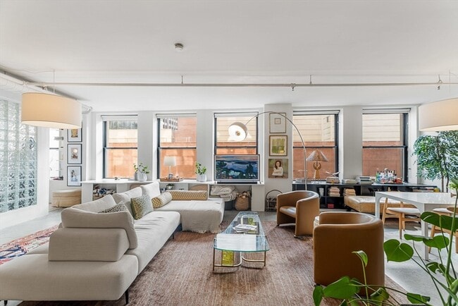 Foto del edificio - 453 Washington St