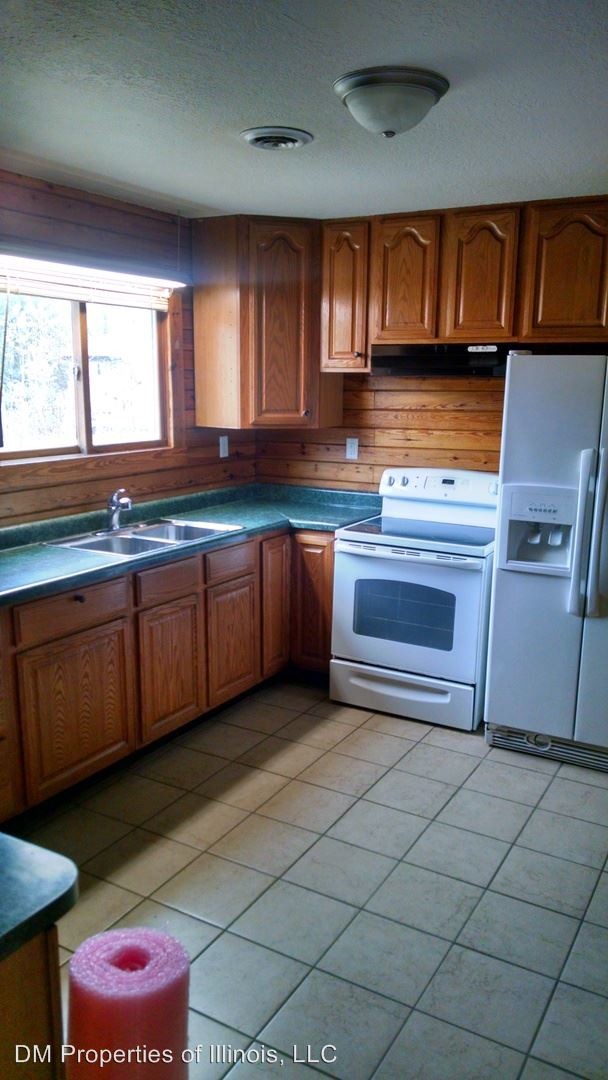 Foto del edificio - 6025 W Farmington Rd