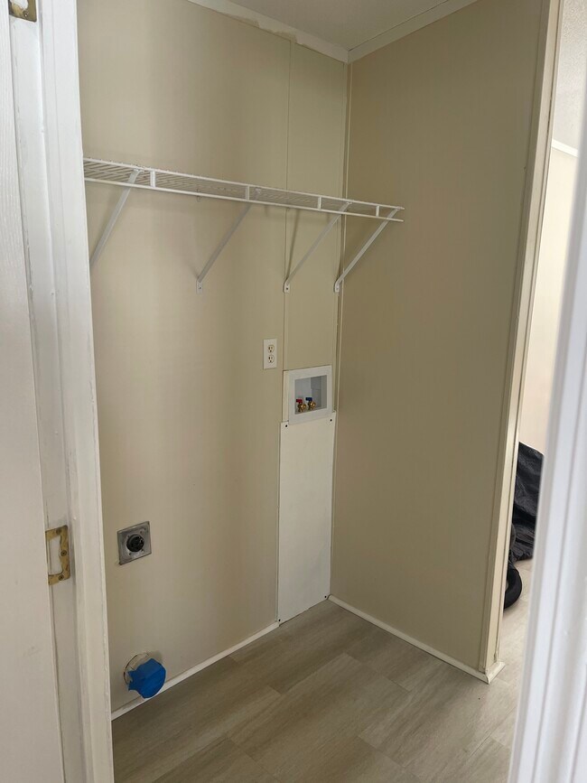 Foto del edificio - 34 Skyridge Ln