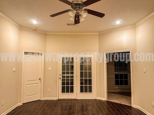Building Photo - 2470 Landover Trail