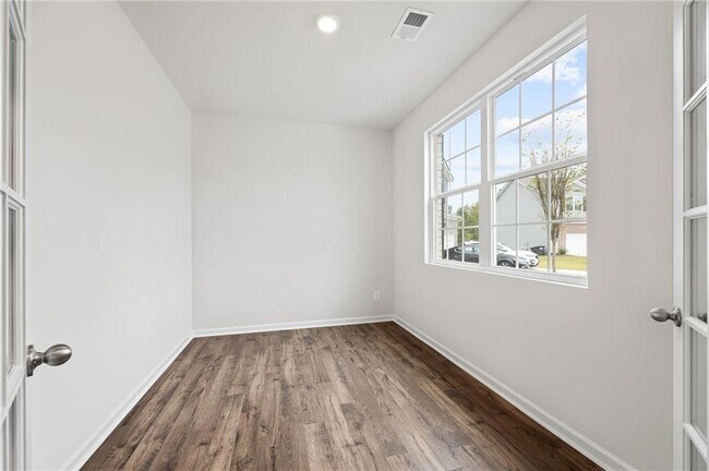 Building Photo - 7962 Centera Ct