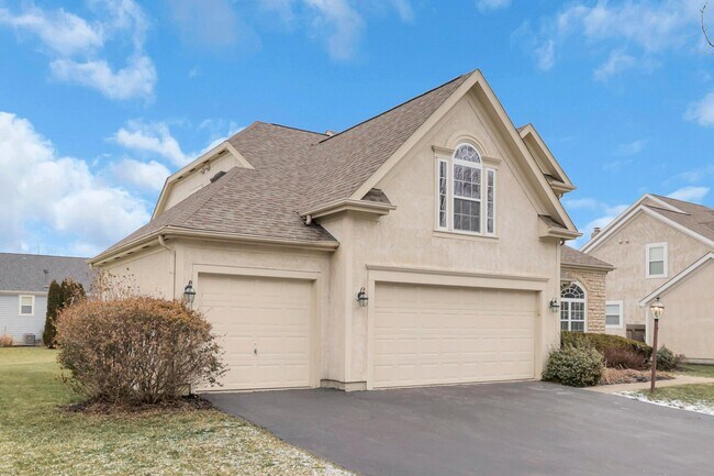 Foto del edificio - 3796 Village Club Dr