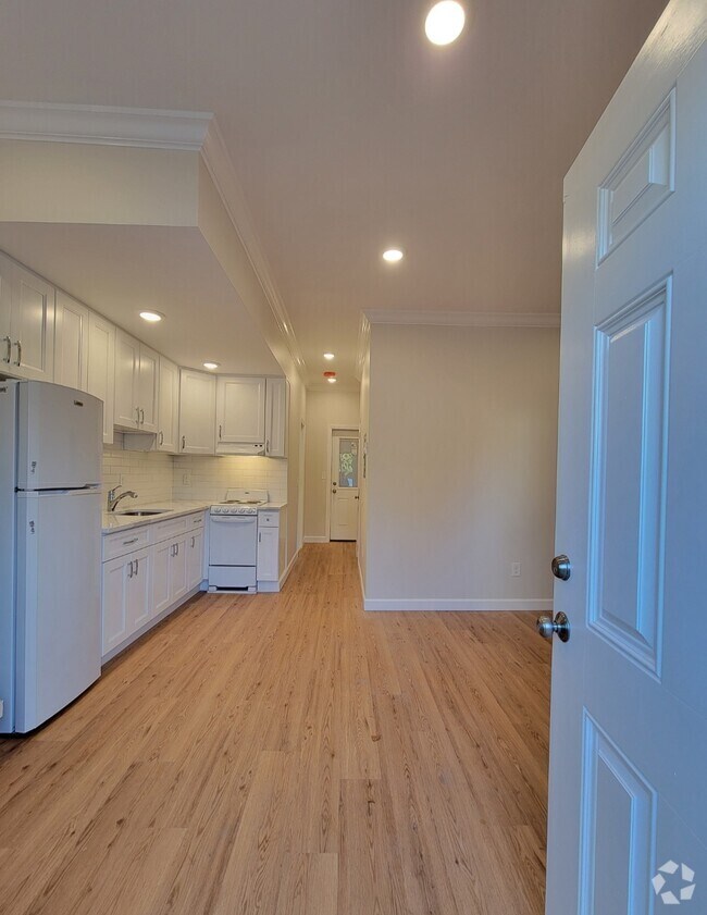 Apartments for Rent Near Rutgers University New Brunswick, NJ Student