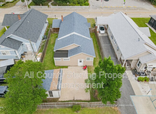 Foto del edificio - 348 S Marion Ave