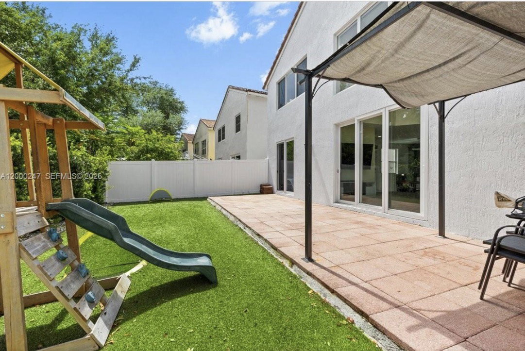 Southwest 51st Street, Davie, FL 33331 - 4 BR 3 BA single-family home - Southwest 51st Street, Davie, FL 33331 - 4 BR 3 BA single-family home