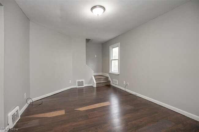 Foto del edificio - 3409 W 86th St