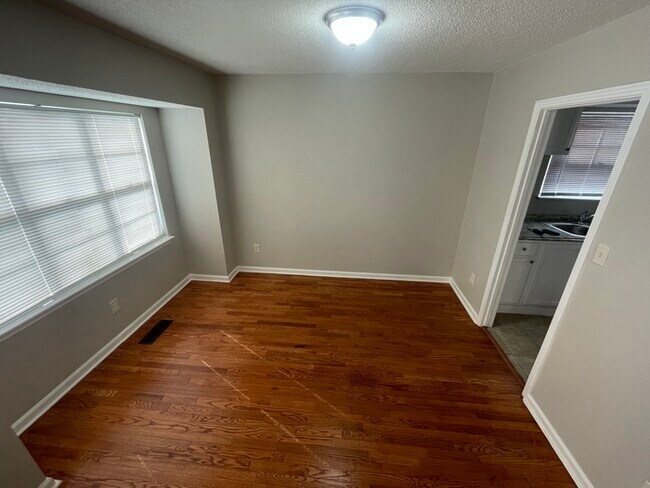 Building Photo - 500 Cedar St Birmingham, AL 35206