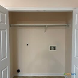 Building Photo - 500 Deloris Dr