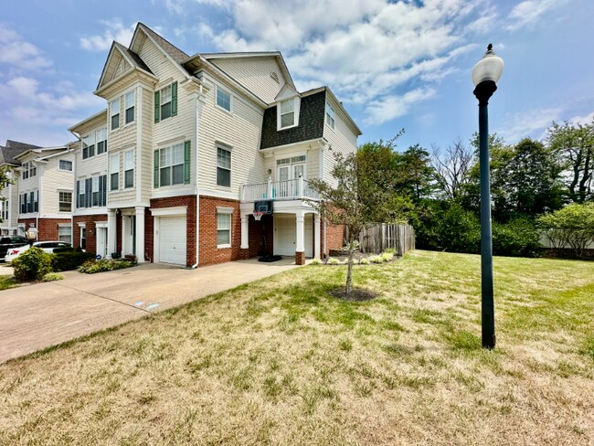 Foto del edificio - 8273 Glade Bank Dr