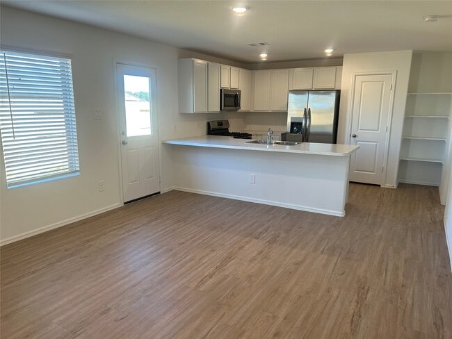 Building Photo - 144 Pine Bend Ct