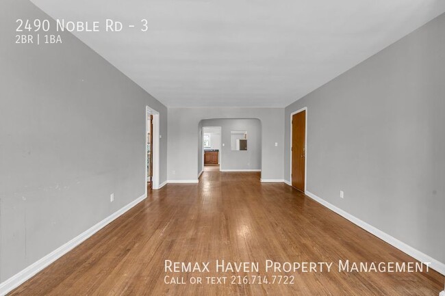 Building Photo - 2490 Noble Rd., Cleveland Hts - Apt #3 - 2...