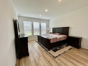 Building Photo - 31603 Rosebud Vly Ln