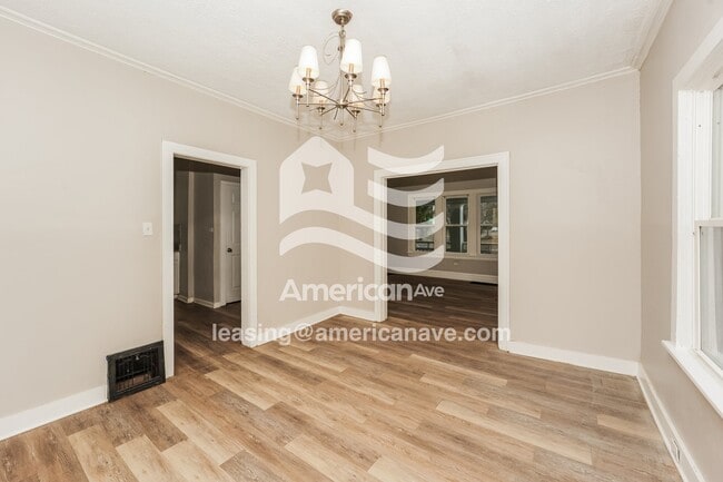 Foto del edificio - 336 Madison Ave