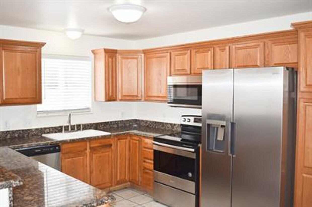 Foto principal - 497 Coronado Way
