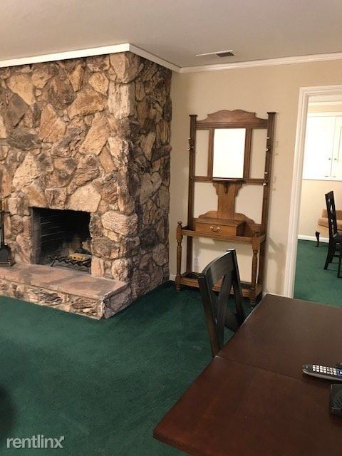 Foto del edificio - 1 br, 1 bath Apartment - 1950 Glen Avenue A