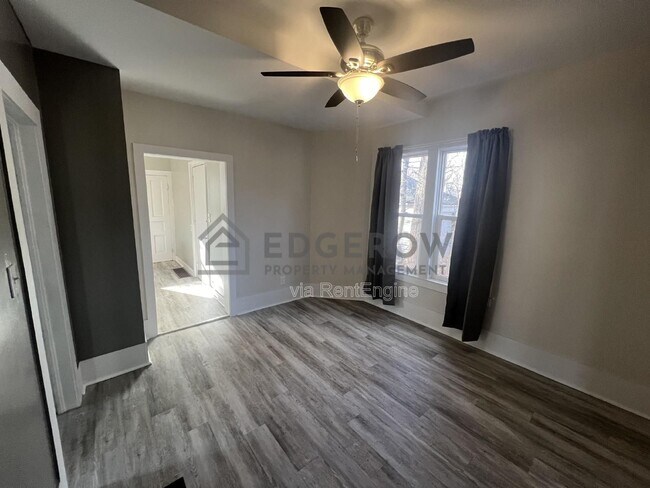 Foto del edificio - 50 Mathews Ct NE