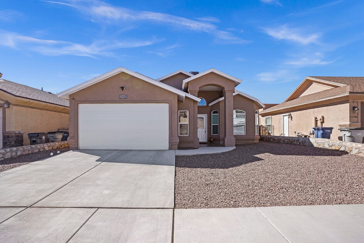 11341 Charles Reynolds Ln, El Paso, TX 79934 House for Rent in El