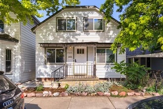 Building Photo - 805 Lafarge Avenue