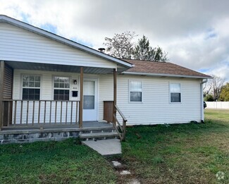 Building Photo - 301-303 Cobb St