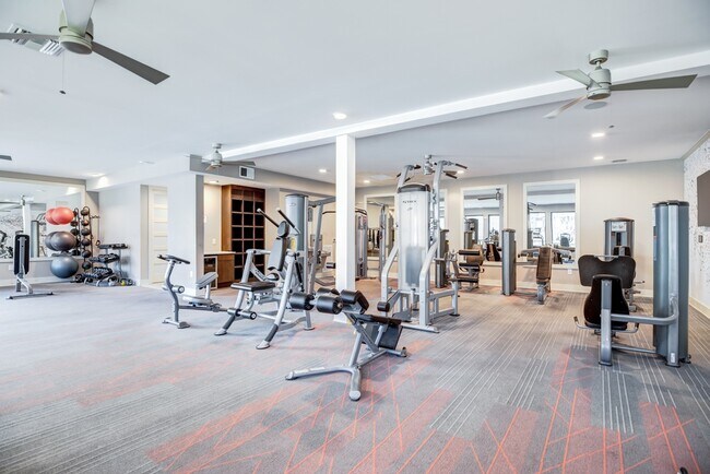 Foto del interior - 2000 West Creek